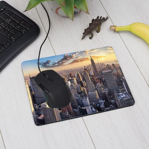 Ibiliu Mouse Pad Manhattan Cityscape ، Skyline New York Rectangle Mousepad non -slip base mouse computer mouse for laptop ، Office ، Home - 9.5 × 7.9 inch in Kuwait
