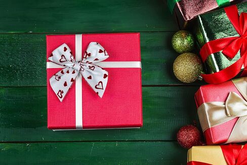 Valentines Fabric Ribbons, Red Glitter Love Heart Edge Wired Burlap Ribbon for Valentine's Day Hanging Wrapping Party Gift Decoration Indoor Outdoor Tree Crafts Supplies (2.5 Inch * 10 Yards * 1 Roll) in Kuwait