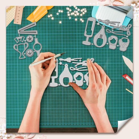 يموت القطع الدراجات النارية المعدنية وادورن ، فولاذ الكربون بارد مقطوع القصين لقرار القصاصات DIY ، تزيين بطاقة الورق in Kuwait