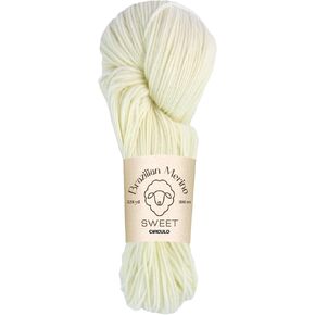 Circulo Sweet Merino Wool Yarn - 100 ٪ Merino برازيلي - قابلة للغسل ، ناعمة ، دافئة ، وفاخرة - مثالية للحياكة والكروشيه - DK - 328YDS / 3.52oz (9019 - Kale) in Kuwait