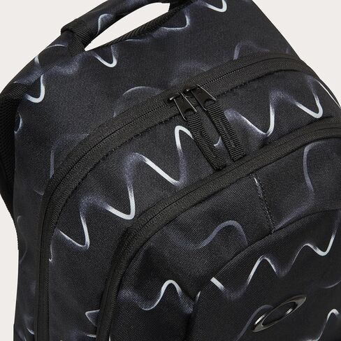 Oakley Primer Recycled Laptop Bag, Blackout, One Size in Saudi Arabia