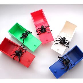 New Upgraded Spoofing Prank Toy Spider Spooks a Plastic Box,Plastic Spider Box,Spider Money Surprise in a Box,Pranks Stuff Toys (1 Random Color)