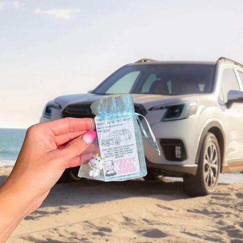 Moo Moo أنا أحب علامات سيارة Subaru الخاصة بك 32 PCS حزمة الحزمة والراتنج الأبقار 16 التماثيل بطة البقرة و 16 بطاقة كنت ملصقات لعبة mooed (بطاقات + كوزس كومبو) in Saudi Arabia