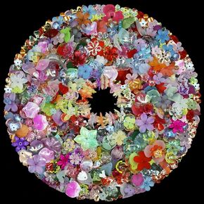 RYKOMO 600 Pcs Acrylic Assorted Beads Flower Acrylic Kawaii Aesthetic Beads Assorted Cute Beads for Bracelets DIY Jewelry Making Mobile Phone Chains (Rich Colors)