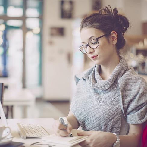 12 شريط تصحيح، 39.37 قدم × 1/5 بوصة، كل شريط تصحيح أبيض سهل الاستخدام لمستلزمات مكتب التصحيح الفوري in Kuwait