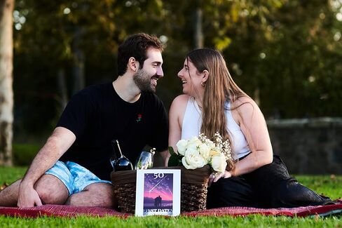 50 First Dates - Scratch Off Dating Book for Couples, 50 Unique Date Ideas, Date Night Couples Gift, Couples Dating Book, Scratch-Off Dates for Couples in Saudi Arabia
