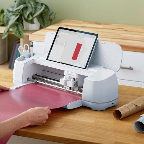 Cricut Machines Smart Iron On (13in X, Glitter White) for Explore 3 and Maker 3-Matless long cuts up to 12ft, 9ft Roll (13'x108') in Saudi Arabia