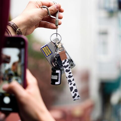 Flower Key Lanyard for Women Girls Keychain Wristlet for Car Key Chain Wristlet Bracelet for Female Girl Key Fob Wrist Strap for ID Badge Long Distance Gift for Wife Girlfriend in Kuwait