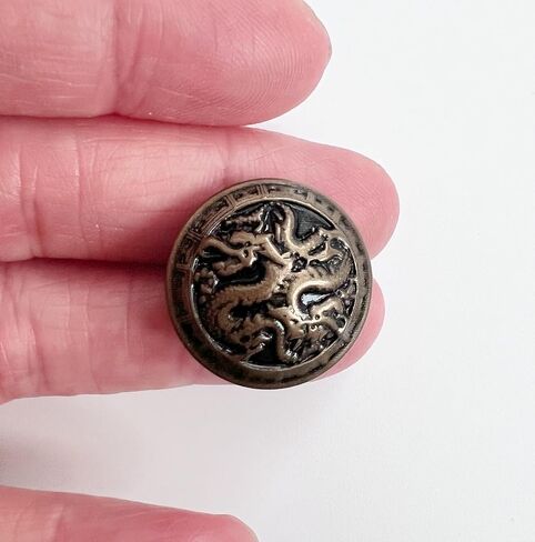 PEPPERLONELY 10PC Dragon Metal Buttons for Clothing, Jeans, Crafts, Pants, Blazer, Sewing, Jacket, Jewlery Making (Antiqued Bronze, 25mm) in Kuwait