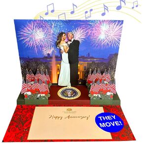 يقول Donald Pop Prope Card مع بطاقة الذكرى السنوية الخفيفة والصوت للآباء والأمهات ، وتقول ذكرى سعيدة في صوت ترامب الحقيقي ، وبطاقات الذكرى السنوية له ، والزوجين والزوج (الرقص) in Kuwait