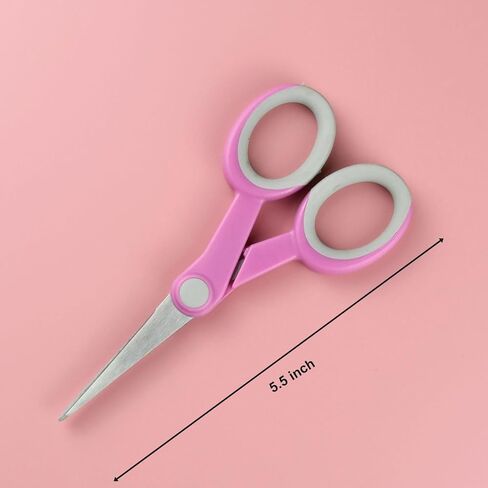 مقص حرفي صغير باستيل مقاس 5.5 بوصة، مقص للأطفال بطرف نقطة أمان، مقص مريح للخياطة من الفولاذ المقاوم للصدأ للخياطة والتطريز للمدرسة والمنزل واللوازم المكتبية (رمادي داكن) in Kuwait