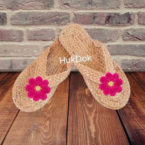 Handmade Crochet Daisy Flower Decoration Sewing Appliques Floral Petal Sew on Patches Ornament for DIY Craft Costume Bag Earrings or Hair Accessory (White) in Kuwait