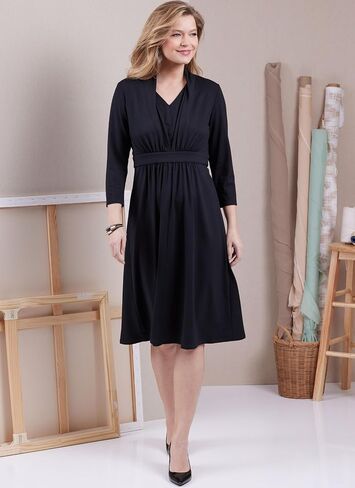 Butterick Misses' Knit Dresses Sewing Pattern Kit by Palmer/Pletsch, Design Code B6940, Sizes 12-14-16-18-20 in Kuwait