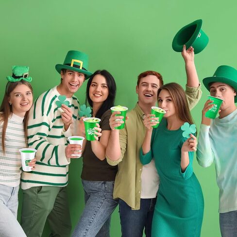 60 PCS St Patrick's Coups البلاستيك 16 أوقية أبيض أخضر شامروك يمكن التخلص منها أكواب محظوظة Clover Cups St. in Kuwait
