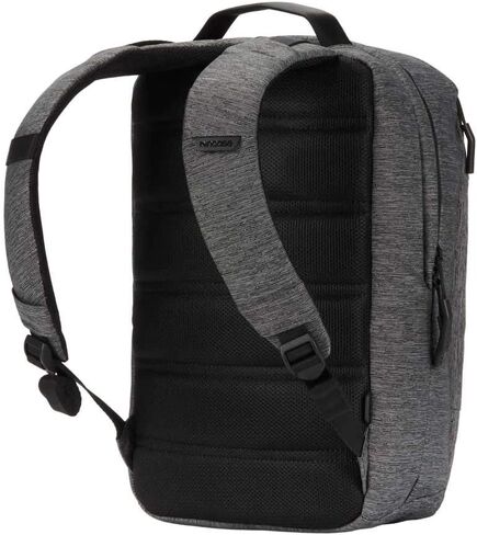 Incase City Dot Backpack - الأشرطة الخفيفة ، المريحة ، المبطنة بالهواء - مقصورتان رئيسيتان للتخزين مع تخزين الكمبيوتر المحمول in Kuwait