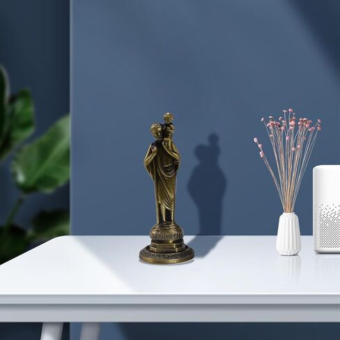 تمثال ديني من سبائك المصغرات الكاثوليكية مصغرة مع ملصق في القاع للتمسك على مذبح كنيسة مكتب السيارات (تمثال سان بينيتو) in Kuwait