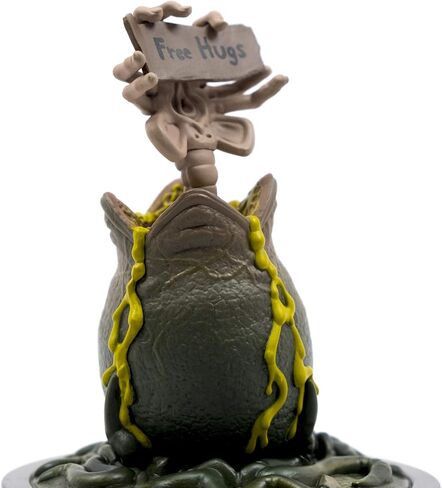 Facehugger Q-Fig Diorama in Saudi Arabia