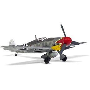 Airfix Model Airplane Kit Gift Set - A03090A Messerschmitt Me262A-1a/2a, Plastic Plane Model Kits for Adults & Kids 14+, Skill Level 2, 1:72 Scale WW2 Military Aircraft Models - Real Aeroplane Models