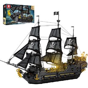 Pirate Ship Building Set with LED Lights,Large Black Pearl Ship Model 66036,Pirate Ship Sailboat Toy,Halloween Home Decor Birthday Gifts,Model Kits for Adult Boys Girls 14+（4708 PCS）