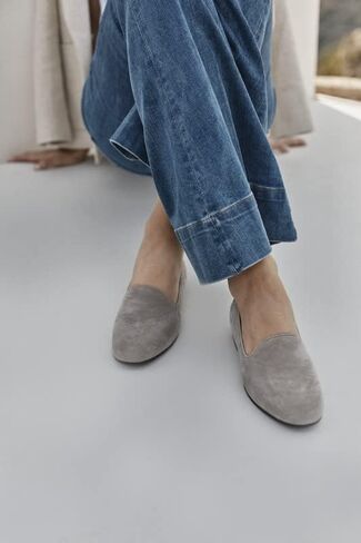 Vionic Women's WILLA, Dark Taupe Suede, 7.5 Wide in Saudi Arabia