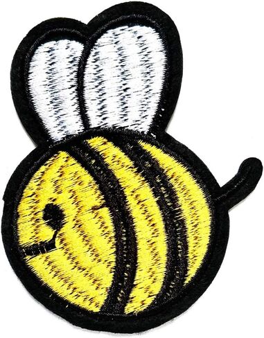 Animal Wildlife Natural Bird Hummingbird Flying Cartoon Embroidered Logo Sew On Patch Clothes Bag T-Shirt Jeans Biker Badge Applique for Teenage DIY Handmade Fashion Costume in Kuwait