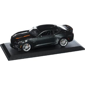 Maisto 1:18 Special Edition - 2017 Chevrolet Camaro Fifty (50th Anniversary)