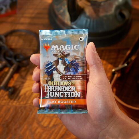 Magic: The Gathering Outlaws of Thunder Junction Bundle - 9 Play Boosters و 30 بطاقة أرضية + ملحقات حصرية in Saudi Arabia