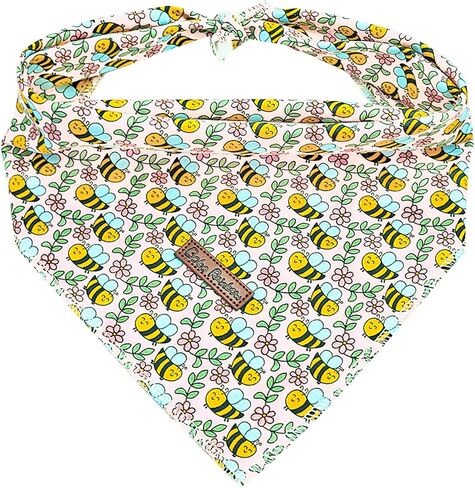 Dog Bandana-1PC Trefoi Print Dog Bandanas St Patrick's Bandanas Holiday Bandanas Spring Bandanas Bibs Scarf Square Pink Soft Dog Kerchief Pet Bandanas for Small Medium Large Dogs in Kuwait