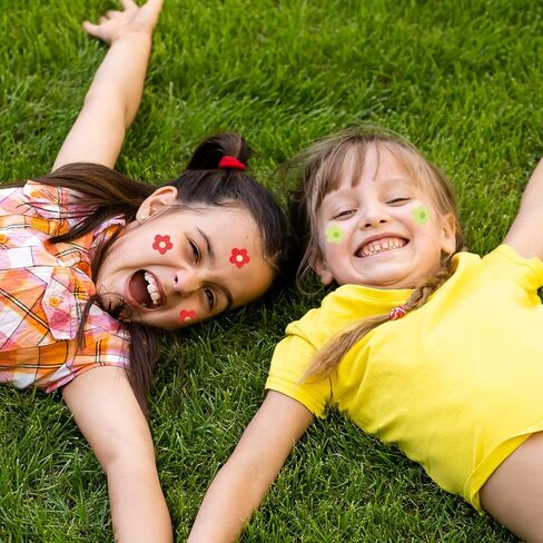 ملصقات زهرة Simarro 585pcs للأطفال ، ملصقات صغيرة ذاتية اللصق ، شارات زهرة مقاومة للماء لزجاجة المياه ، الكمبيوتر المحمول ، السيارة ، حالة الهاتف المحمول ، حرفة فنية ومكافآت فئة in Kuwait