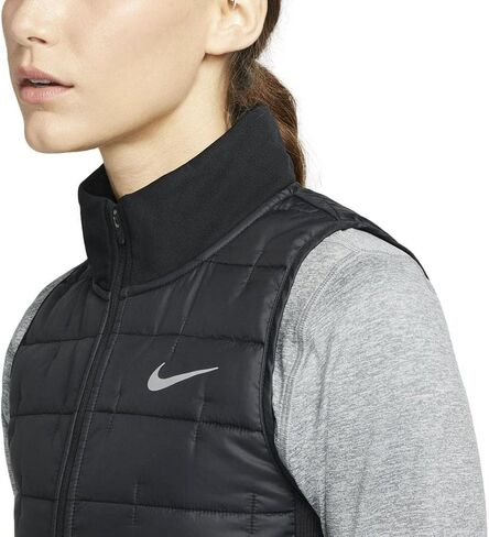 سترة الجري ذات الحشو الصناعي من Nike Therma للسيدات in Kuwait