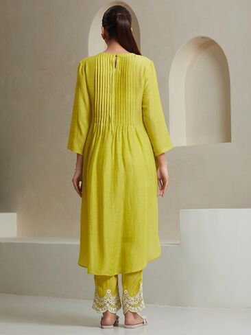 مجموعة كورتا بانت للنساء 3/4 كم ملابس عرقية هندية رقبة دائرية مطبوعة كورتي هندية للفتيات أصفر in Kuwait