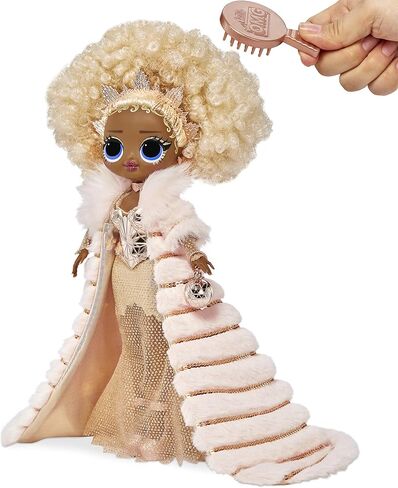مضحك جداً. مفاجأة! عطلة OMG 2021 Collector Nye Queen Fashion Doll مع أزياء الذهب ، والملحقات ، وزي يوم رأس السنة الجديدة ، والوقوف المضيئة - هدية للأطفال والجمع ، ألعاب الفتيات الذين تتراوح أعمارهم بين 4 5 6+ in Kuwait