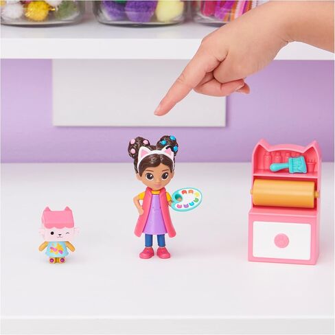 Gabby’s Dollhouse, Art Studio Set with 2 Toy Figures, 2 Accessories, Delivery and Furniture Piece, Kids Toys for Ages 3 and up in Saudi Arabia