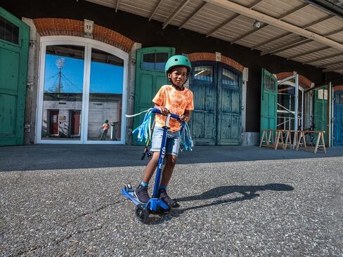 Micro Kickboard - Maxi Deluxe LED - Three Wheeled, Lean-to-Steer Swiss-Designed Micro Scooter for Kids with Motion-Activated Light-Up Wheels for Ages 5-12 … in Saudi Arabia