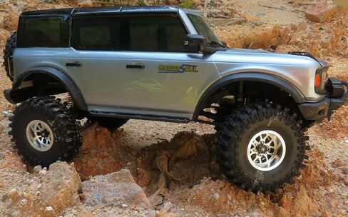 HOBBYSOUL 4pcs -10.5mm Negative Offset 1.9 Beadlock Wheels and Tires, 121mm Tall 1.9'' tyre and Rims for 1/10 RC Mud Crawler SCX10 TRX4 Gen8 Upgrades in Kuwait