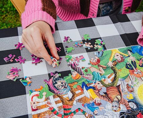Horror Attack 1000-Piece Jigsaw Puzzle | Fun Brain Teaser, Toys & Games for Adults | 28 x 20 Inches in Kuwait