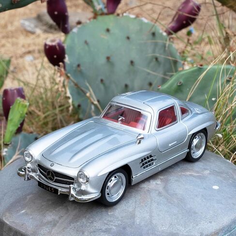 1955 Mercedes-Benz 300sl Vintage Car Model, 1/32 Toy Car with Sound and Light Function, Children's Toy Model Car with PullBack Function, Collector's Quality Model Car, Gift for Children (silver) in Kuwait