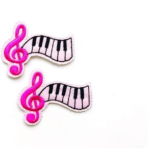 TH Set of 2 Tiny. Mini Cute Pink Notes G Clef Music Note Sew Iron on Embroidered Applique Badge Sign Patch Clothing