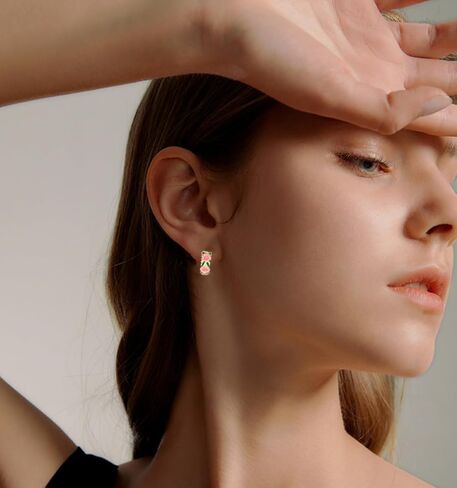 أقراط دائرية من LOVE&CLOVER للنساء على شكل زهرة وردية in Kuwait