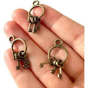Dollhouse Miniature Key, 1:6 Scale Tiny Key Pendants, Set of Three Skeleton Keys, Miniatures Metal Keys, for Dollhouse Miniature Making Crafts (5PCS)