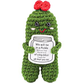 TOYMIS Positive Cucumber, Emotional Pickle Support Crochet Pickle Crochet with Positive Note Positive Cucumber Crochet Positive Crochet Doll for Motivational Gift Home Office Car Decoration(Green)