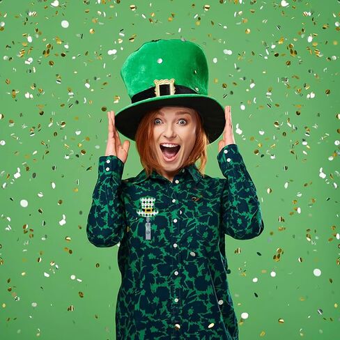St.Patrick’s Day Lucky Clover Badge Holder,Green Glitter Badge Reel with Star Design Cute Badge Reel with Alligator Clip St.Patrick’s Day ID Name Tag Badge Holder for Nurse Teacher Office Staff in Saudi Arabia