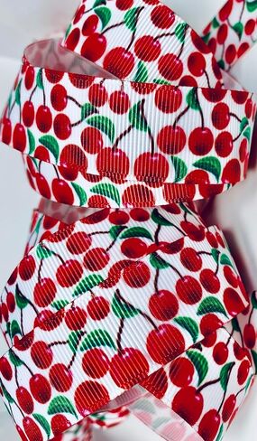 Grosgrain Ribbon - طباعة الكرز الأحمر على الشريط الأبيض ، بوصة واحدة ، 10 ياردة. يمكن استخدامها في أقواس الشعر ، ومشاريع الصياغة ، ولف الهدايا والخياطة in Saudi Arabia