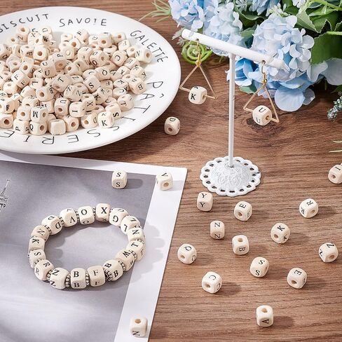 Olycraft 1000pcs 8mm alphabet الخرز الخشبي أحرف عشوائية حبات خشبية مربعة خشبية فضفاضة الخرز المكعب الطبيعي مع رسالة أولية لصنع المجوهرات وحرف DIY in Kuwait