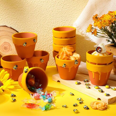 Yungyan 24 Pack Mini Honey Bee Pots مع سحر نحلة لكب كيك الغراس سيراميك عسل الجرار لضيوف استحمام الطفل حفل زفاف أول عيد ميلاد الحفلات (النمط الكلاسيكي) in Kuwait