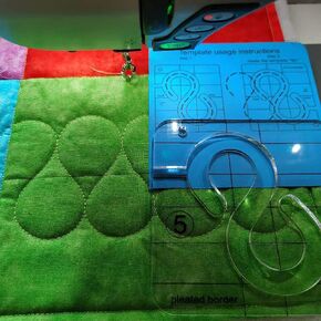 YICBOR Pleated Border Template for Quilting Fits Inside FMQ Grip 5