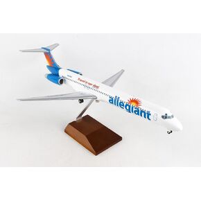 Daron Skymarks American Airlines MD-80 Old Livery Airplane Model Building Kit 1/150-Scale