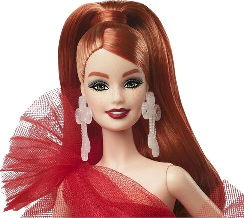 Barbie 2024 Holiday Dolls ، لعبة جامع موسمية ، توقيع ، ثوب منقوش مع القوس الأحمر ، عبوات قابلة للشفاء ، شعر أحمر in Kuwait