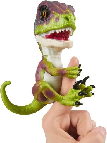 Untamed Raptor by Fingerlings - Stealth (Green) - Interactive Collectible Dinosaur - By WowWee in Saudi Arabia