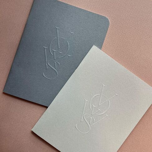 Paper Paper Co. كتب النذر المنقوشة ، وجباتها والجنسين ، و Fow Renwal ، و Bride & Groom ، وكتب نذر الزفاف ، وكتب الأزواج ، والكتب الحديثة المصنوعة يدويًا (Blue) in Kuwait